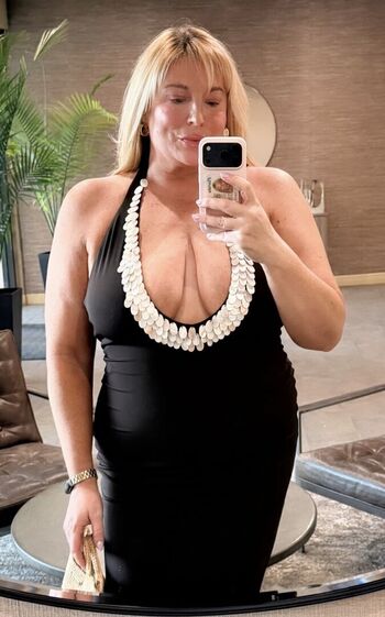 Full leaked Regan tilton private onlyfans photo