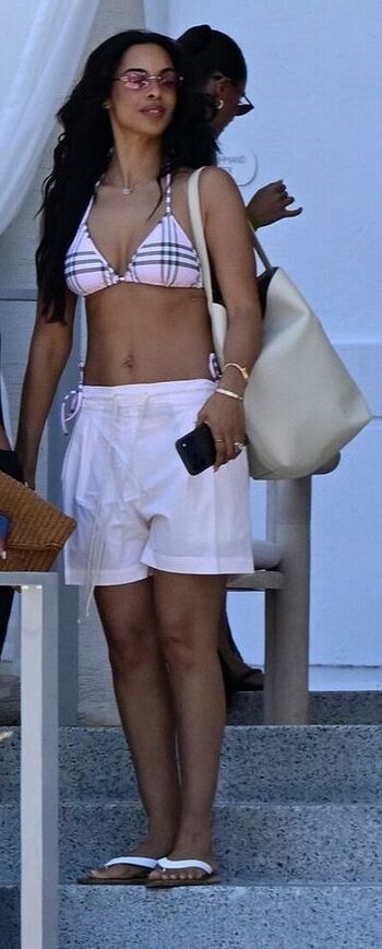 Full leaked Rochelle humes page private onlyfans photo