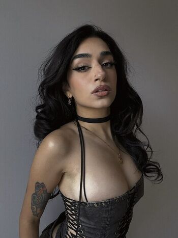 Full leaked Saira rose private onlyfans photo