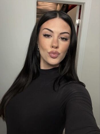 Full leaked Sara mickovic page private onlyfans photo