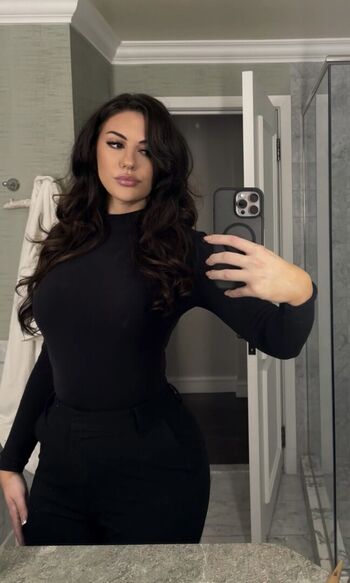 Full leaked Sara mickovic page private onlyfans photo