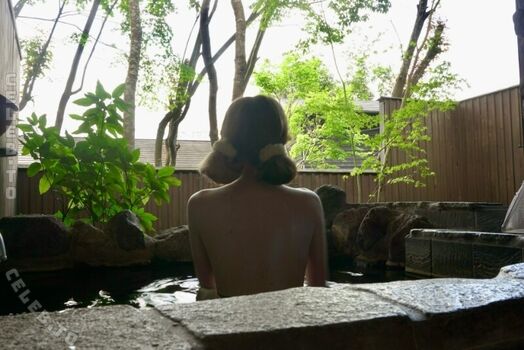 Full leaked Shadsi private onlyfans photo
