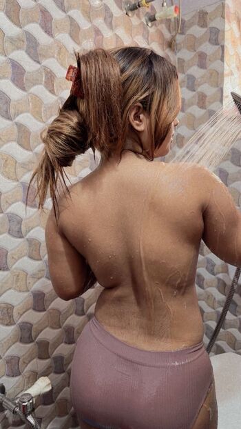 Full leaked Shreya roy private onlyfans photo