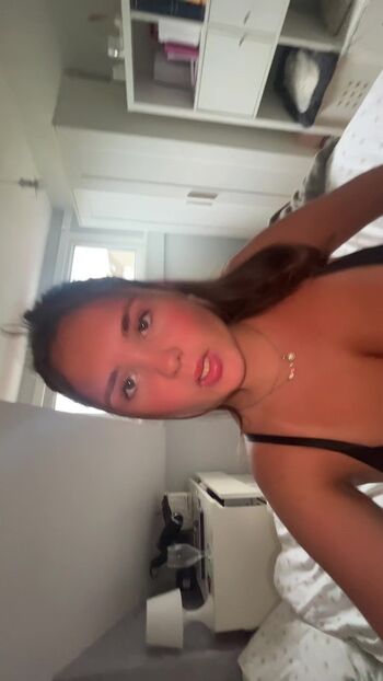 Full leaked Sophie lamont private onlyfans photo