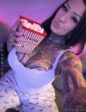 Full leaked Stifflersmom private onlyfans photo