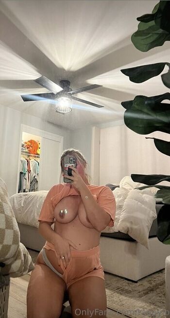 Full leaked Taaaylor private onlyfans photo