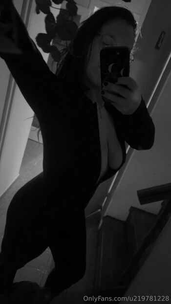 Full leaked U private onlyfans photo