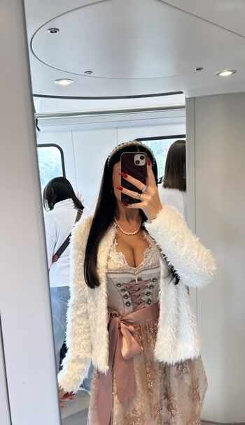 Full leaked Vanessa brahimi private onlyfans photo