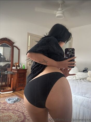 Full leaked Victoria vonne  page private onlyfans photo