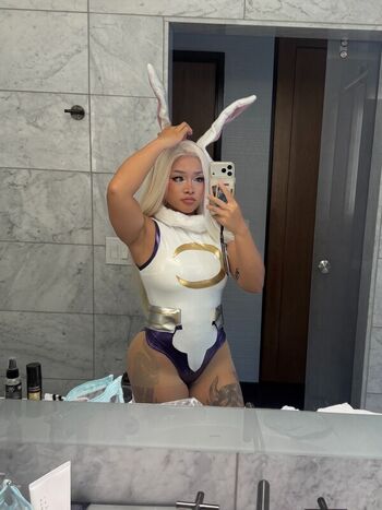Full leaked Waifumay private onlyfans photo