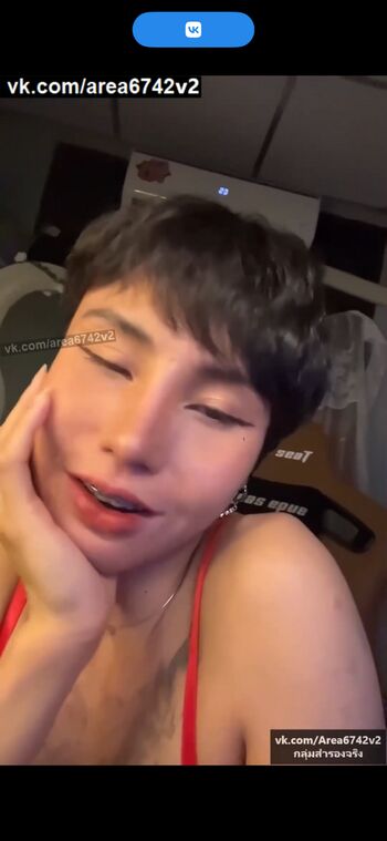 Full leaked Kinkyalexa/ private onlyfans photo