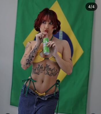 Full leaked Isiah maxwell / private onlyfans photo