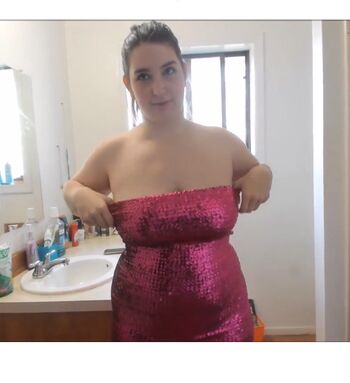 Full leaked Bella love/ private onlyfans photo