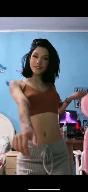 Full leaked Vitria bucheneki/ private onlyfans photo