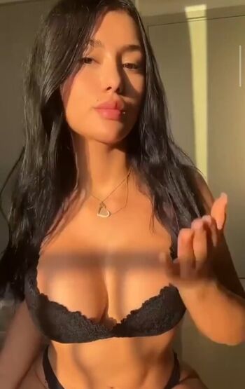 Full leaked Bonnie dolce/ private onlyfans photo