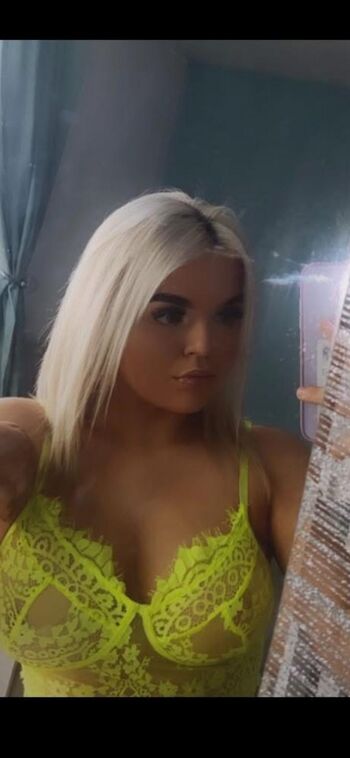 Full leaked Courtney sarault/ private onlyfans photo