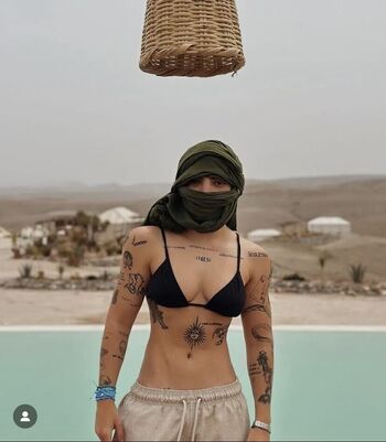 Full leaked Alternative / private onlyfans photo