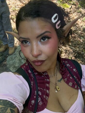 Willow Nightingale