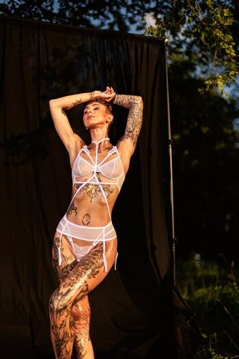 Full leaked Wrobelek private onlyfans photo