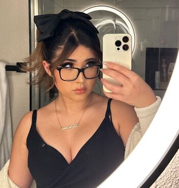 Full leaked Yourprincesslol private onlyfans photo
