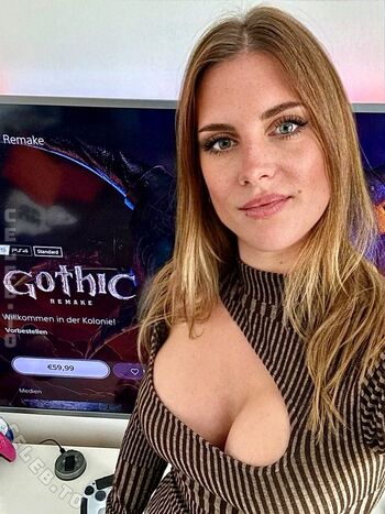 Full leaked Yve gaming private onlyfans photo