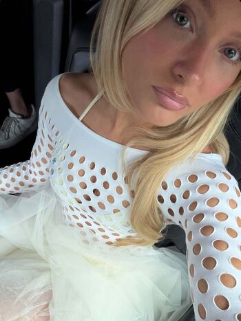 Full leaked Zara larsson private onlyfans photo