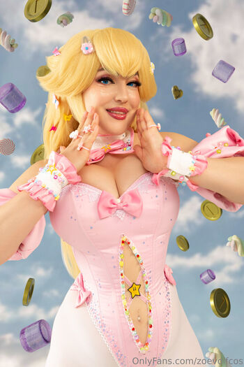Zoe Volf Cosplay